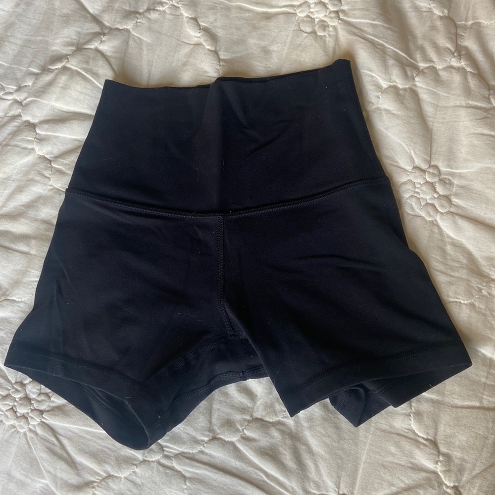 Lululemon Align 4” Inseam Shorts, Size 2
